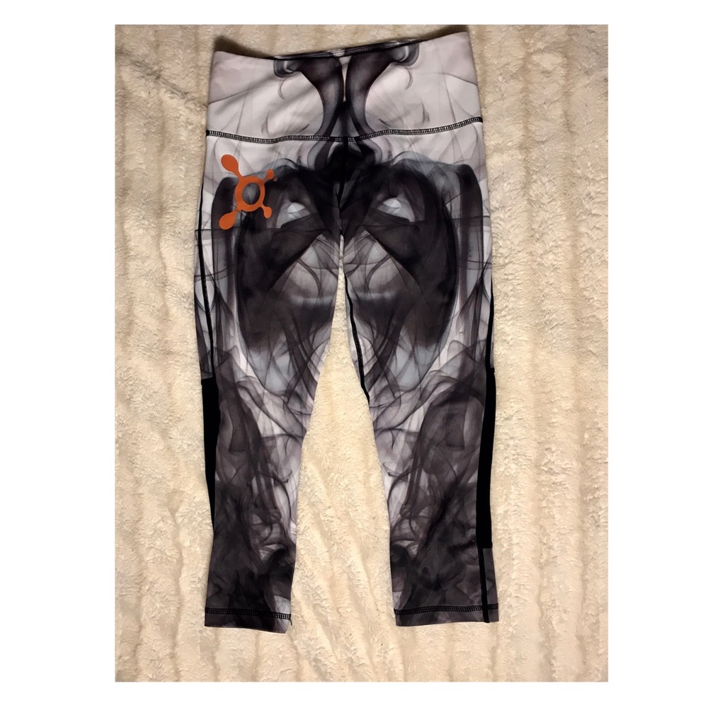 Orange Theory 3/4 Mesh leggings